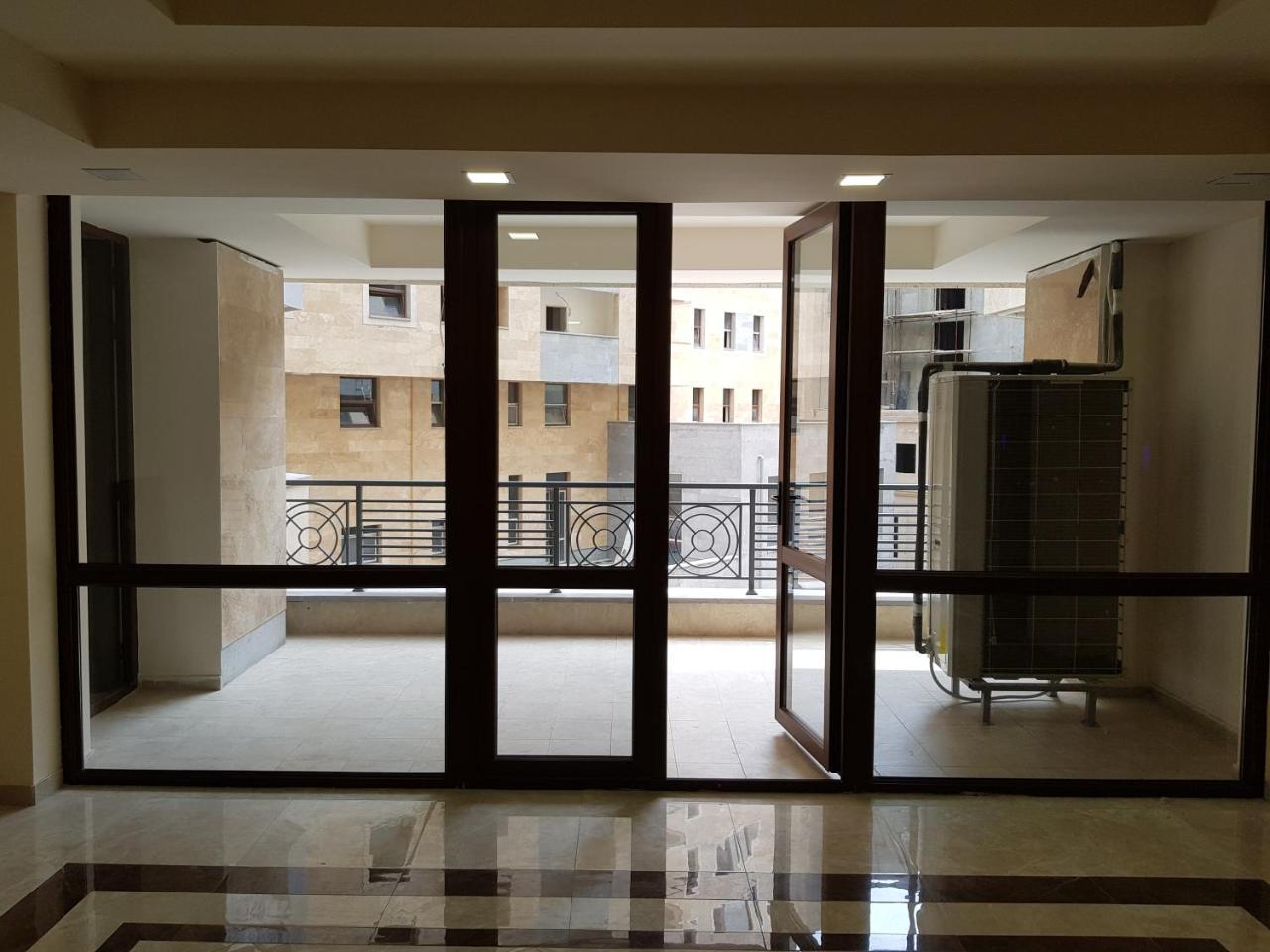 יירבאן M&N Apartments מראה חיצוני תמונה